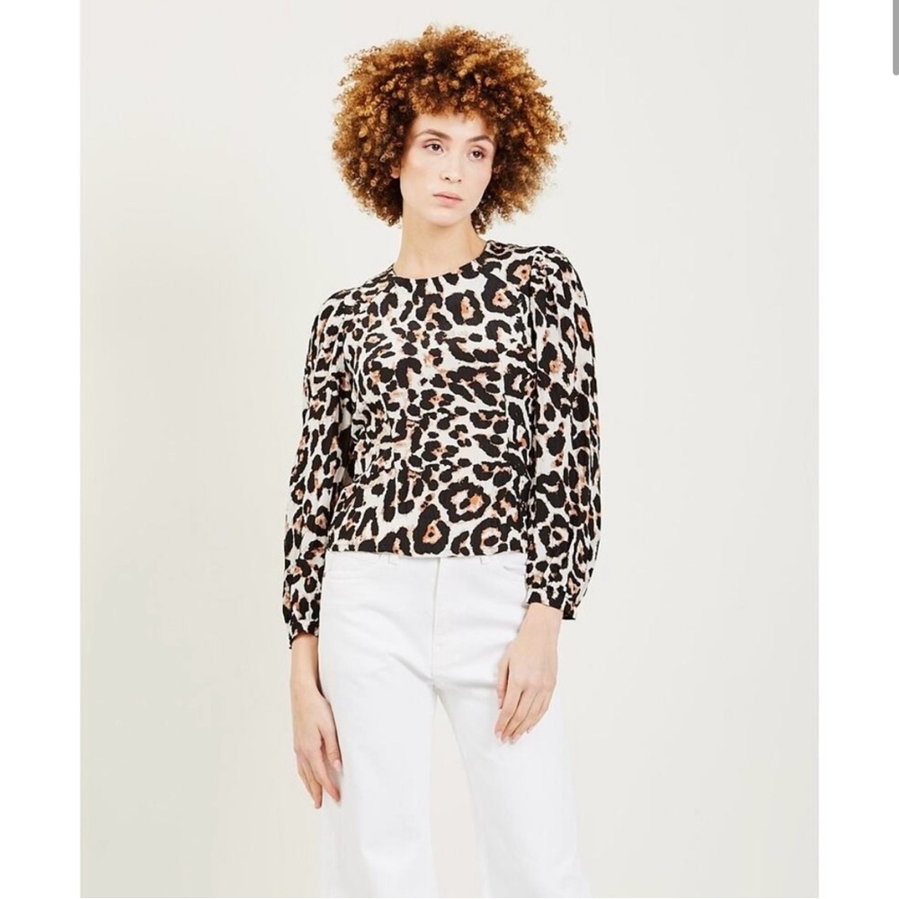 NWT BAUM UND PFERDGARTEN Mylee Wild Leo Long Sleeve Blouse Size 34 Reg $225